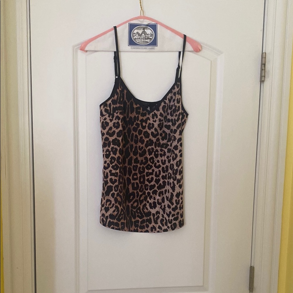 Leopard Print Fitted Camisole with Scoop Neck and Spaghetti Straps
